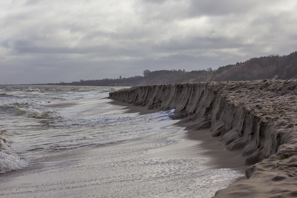 male 20 02 2019 #plaza #skarpa #morze